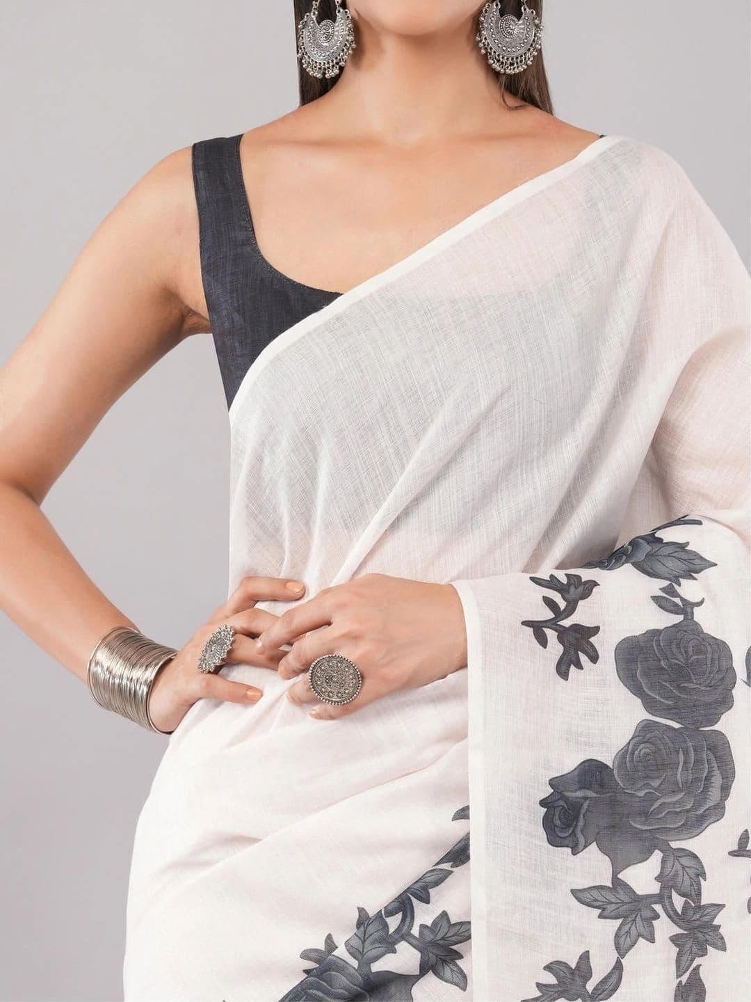 SAMANTHA Floral Linen Blend Belted Saree thumbnail 2
