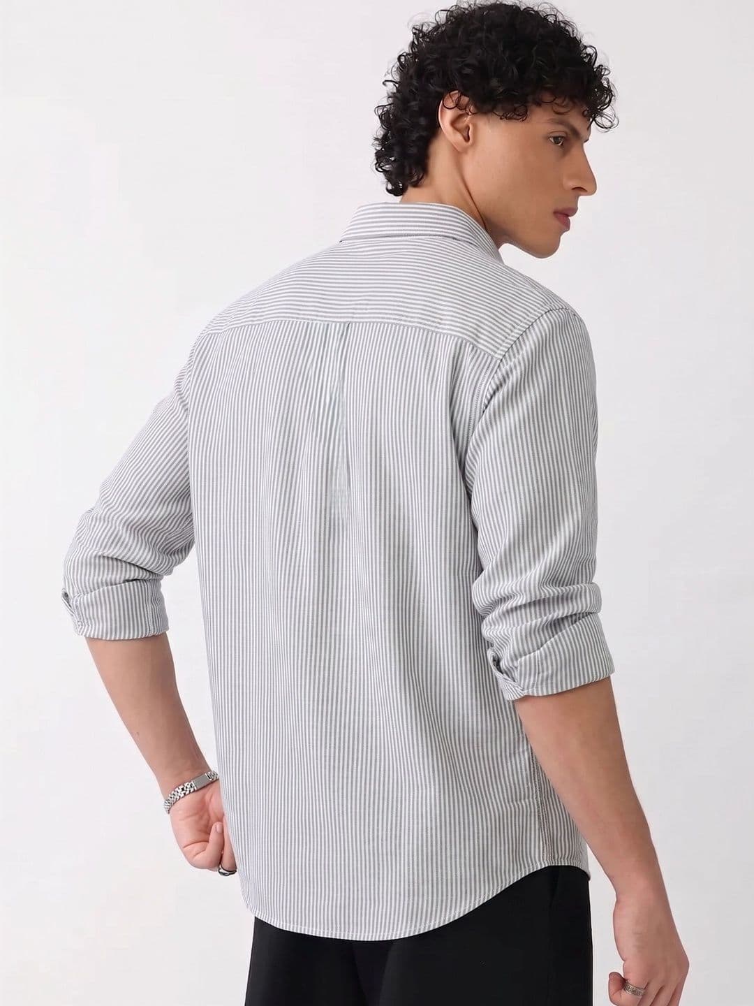OQUENT Men Standard Striped Casual Shirt thumbnail 3