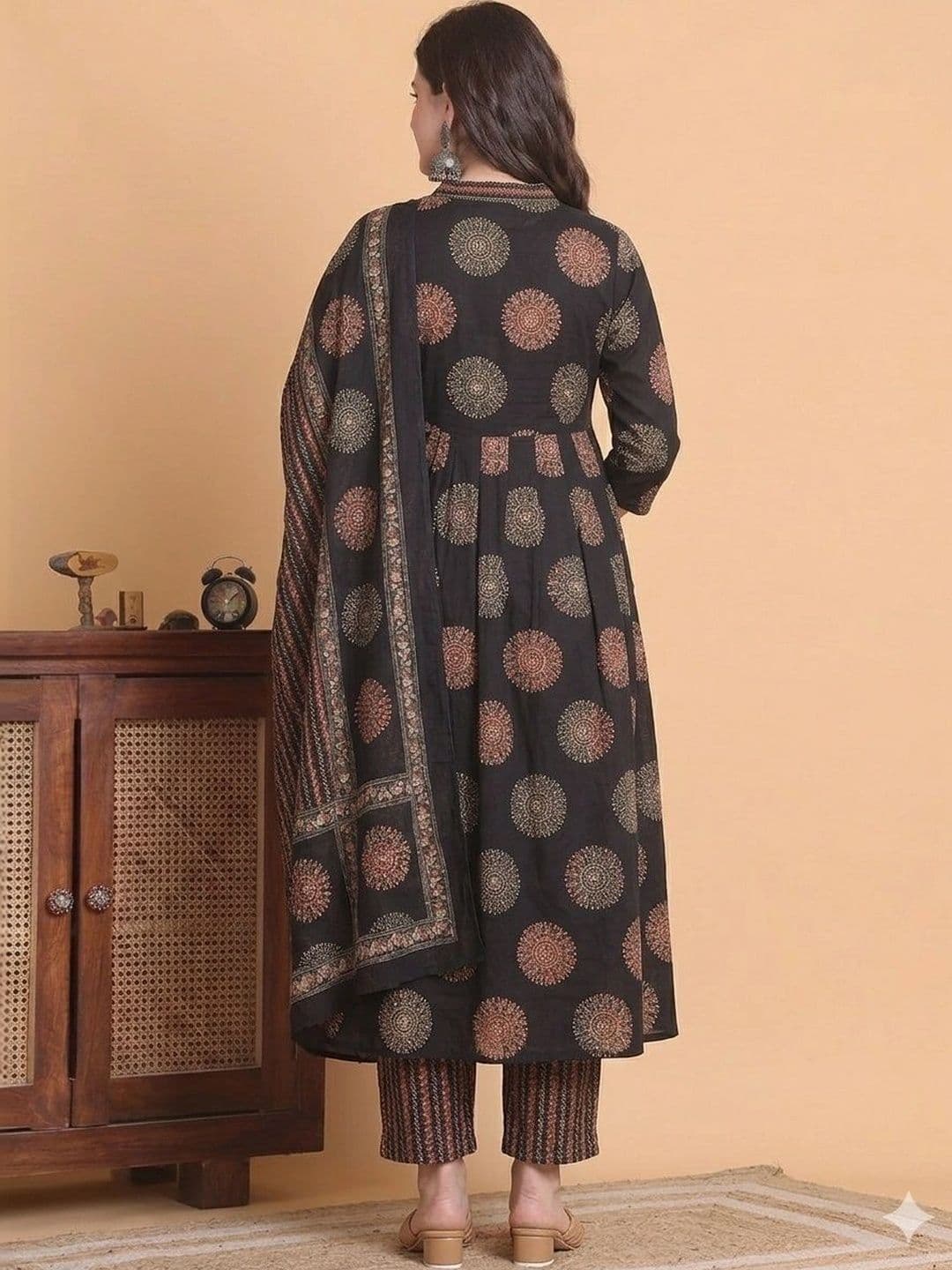 SKY FAB Women Ethnic Motifs Printed Empire Kurta with Trousers & With Dupatta thumbnail 2