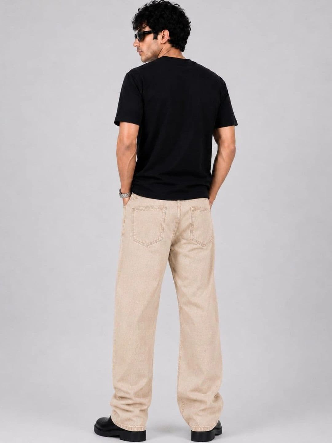 MQ Denim Men Straight Fit Mid-Rise Jeans thumbnail 2