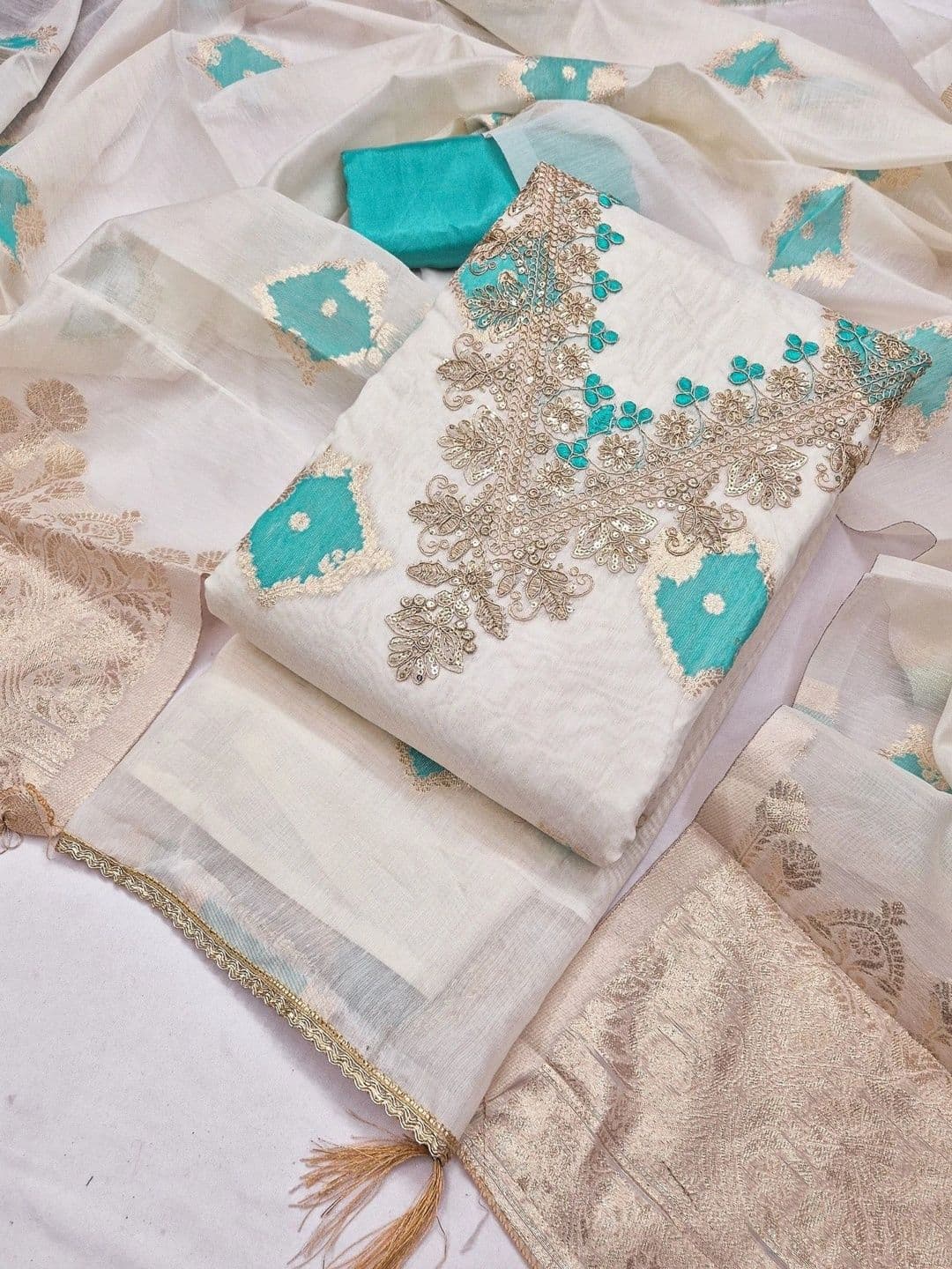 TAVAS Unstitched Dress Material thumbnail 3