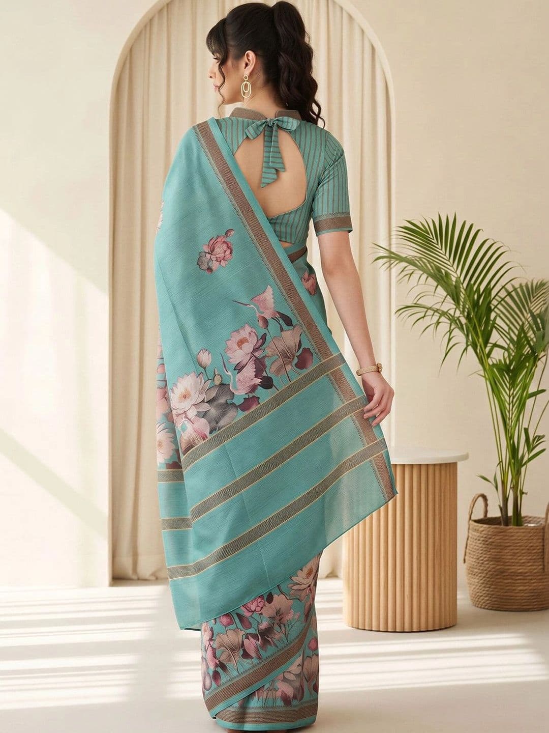 Sangria Floral Designer Saree thumbnail 4