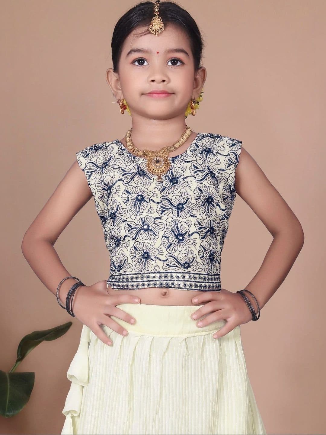 Tiny Twirls Girls Printed Ready to Wear Lehenga & thumbnail 3