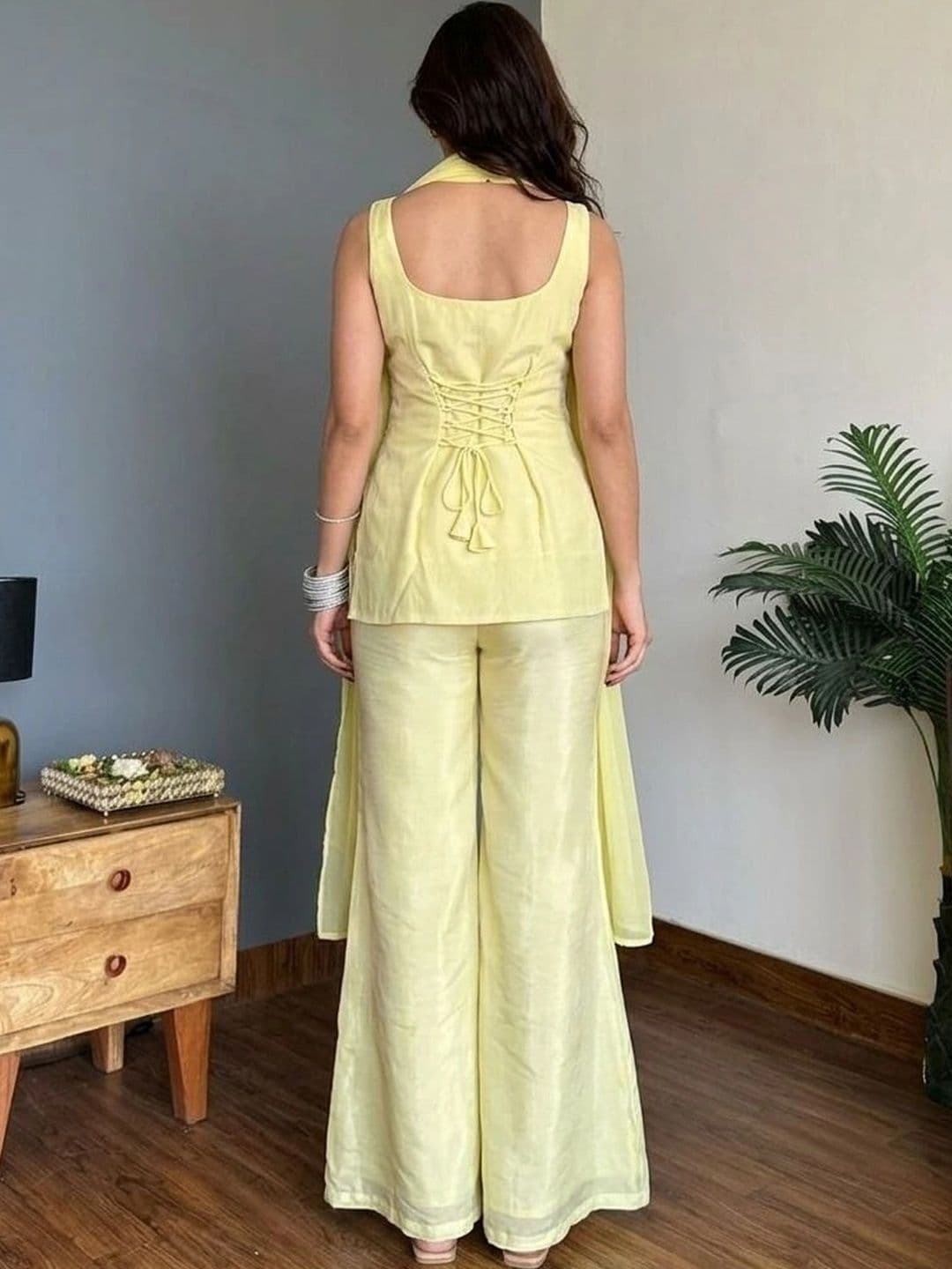 KALINI Women Ethnic Motifs Embroidered Regular Thread Work Kurta with Sharara & With Dupatta thumbnail 3