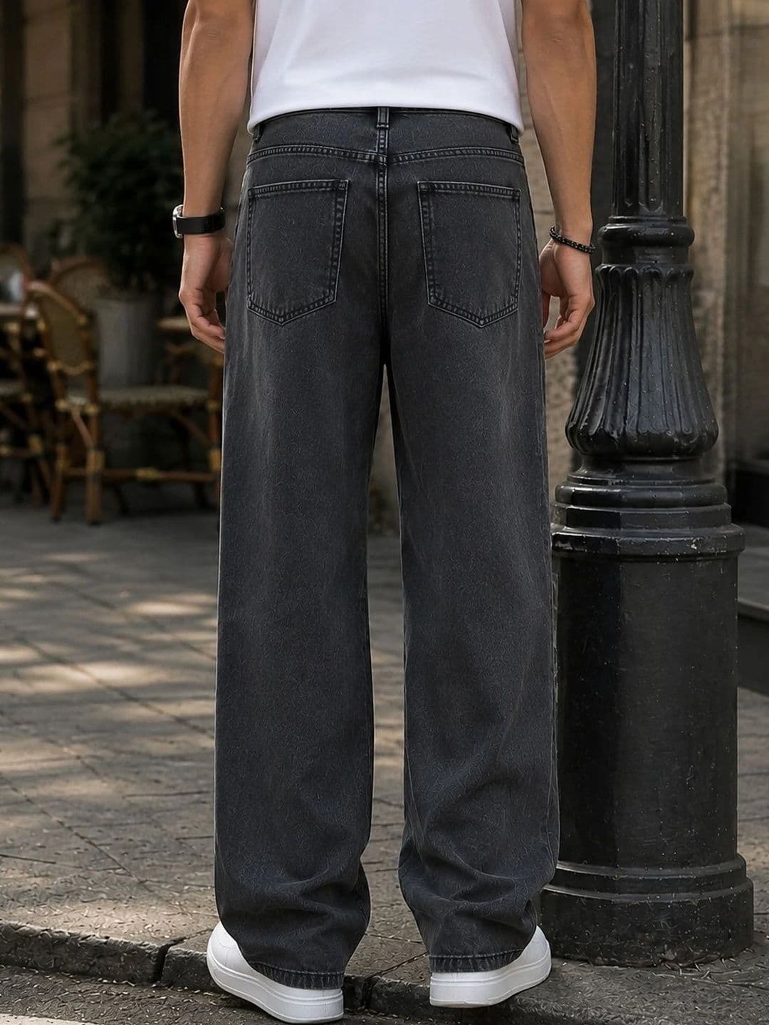 DENIM HAWK Men Classic Straight Fit Mid-Rise Stretchable Jeans thumbnail 4