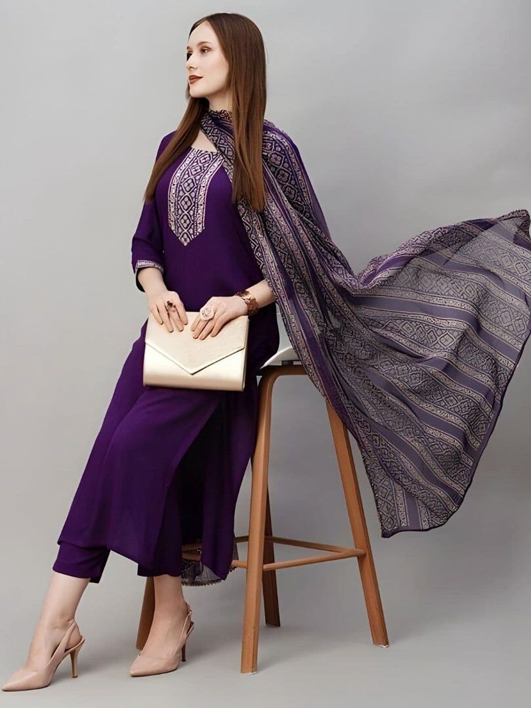 ERIKA Women  Embroidered Regular Thread Work Kurta with Trousers & With Dupatta thumbnail 5