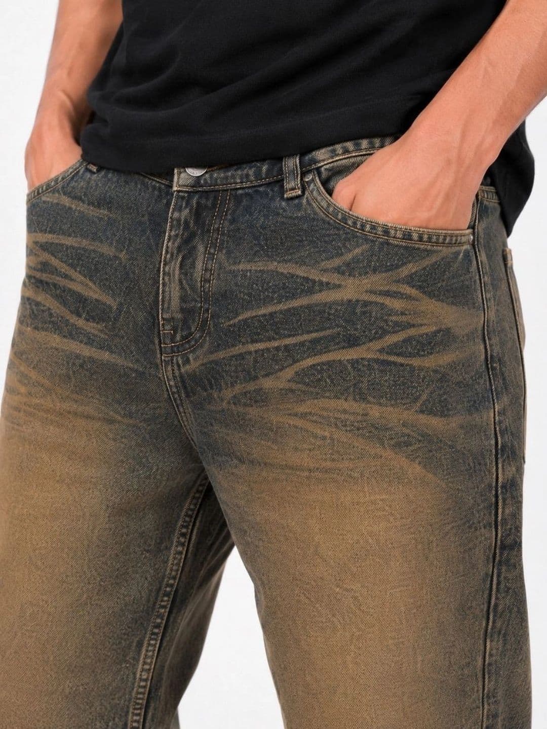 MQ Denim Men Straight Fit Mid-Rise Low Distress Light Fade Jeans thumbnail 4