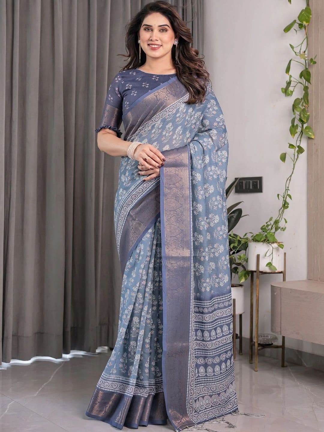 LUMIN KNOT Floral Pure Linen Designer Saree - view 1