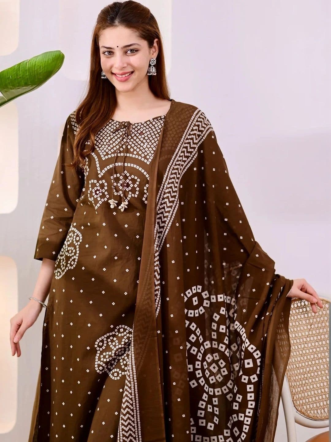 Sangria Women Ethnic Motifs Printed Regular Pure Cotton Kurta with Trousers & With Dupatta thumbnail 6