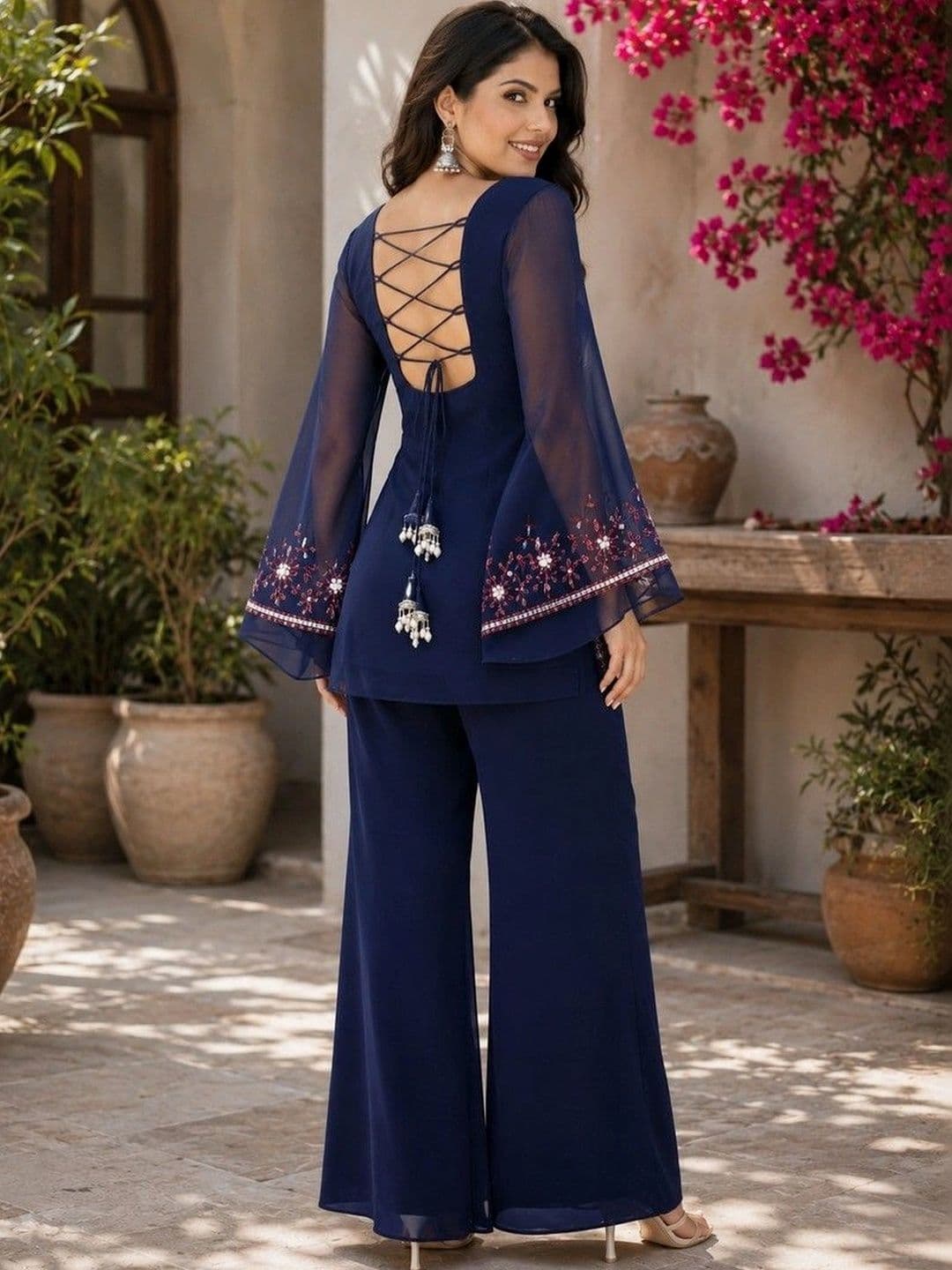 Sangria Women Ethnic Motifs Embroidered Regular Thread Work Kurta with Palazzos thumbnail 4