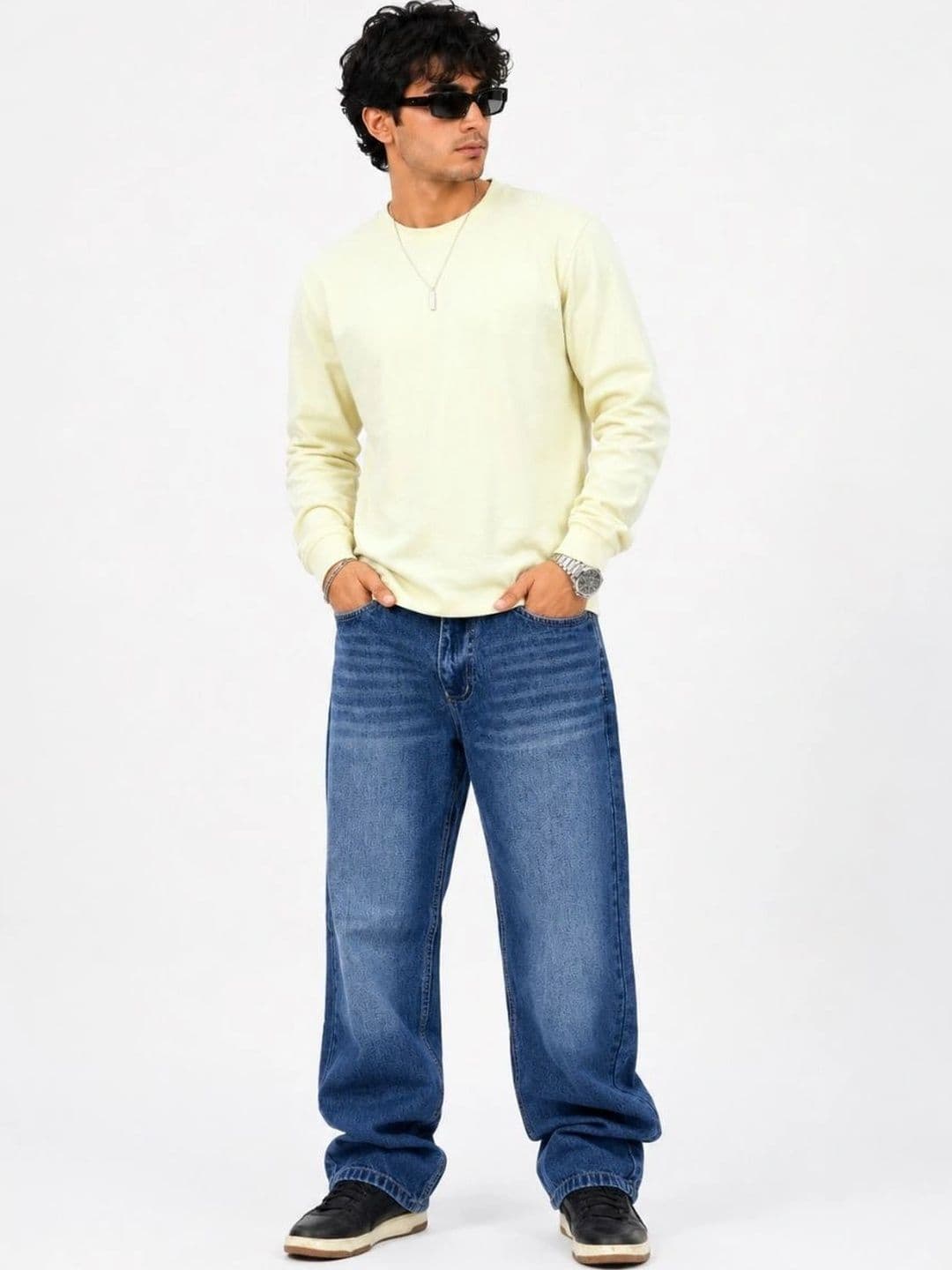 MQ Denim Men Straight Fit Mid-Rise Light Fade Jeans thumbnail 3