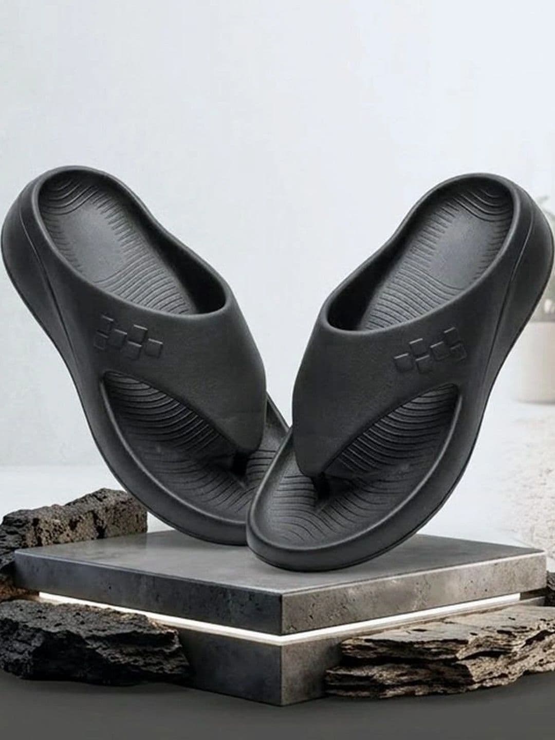 NEW ORANIE Pack Of 2 Men Thong Flip-Flops EVA Clogs thumbnail 5
