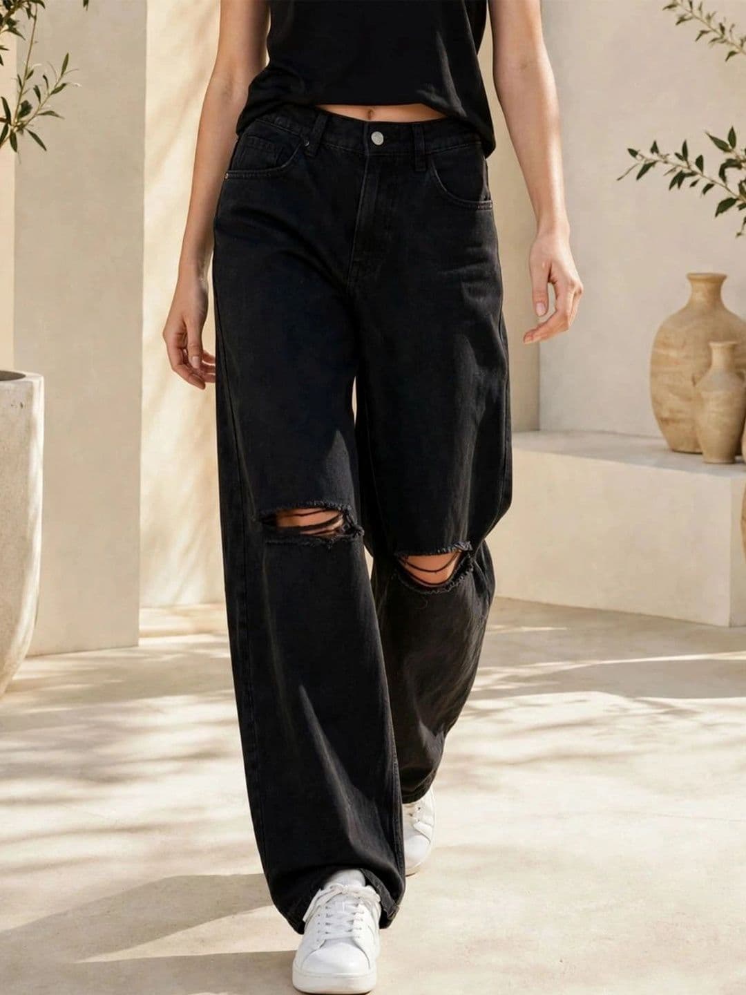 DressBerry Women Classic Relaxed Fit Mid-Rise Stretchable Jeans - view 1