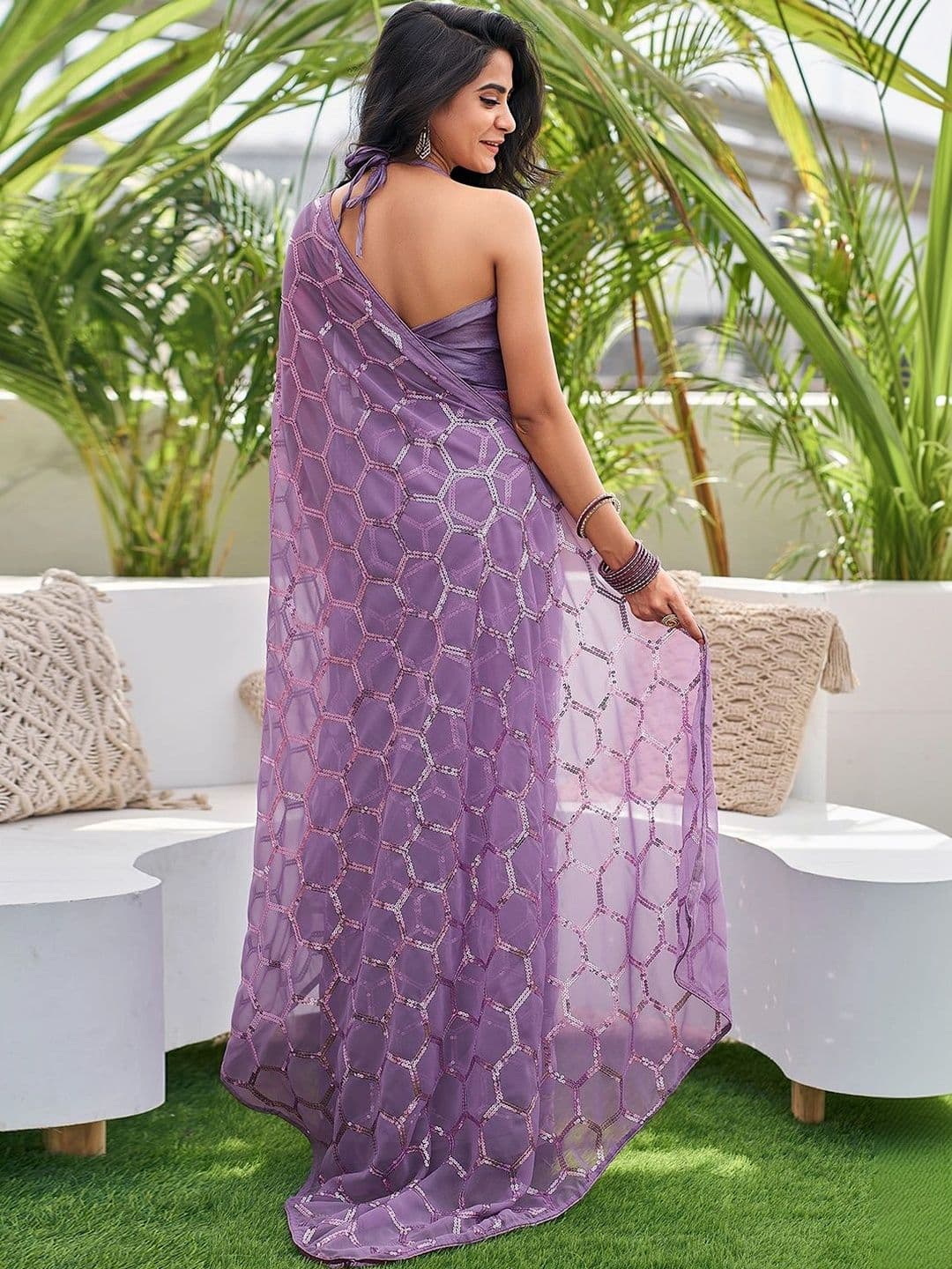 SANISA Ethnic Motifs Sequinned Pure Georgette Saree thumbnail 5