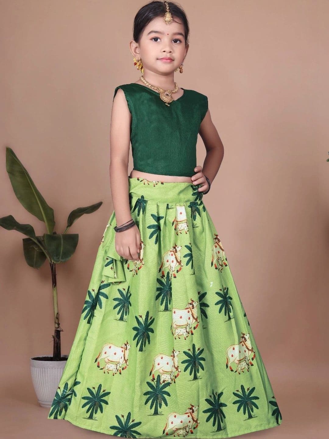 Tiny Twirls Girls Ready to Wear Lehenga & thumbnail 2