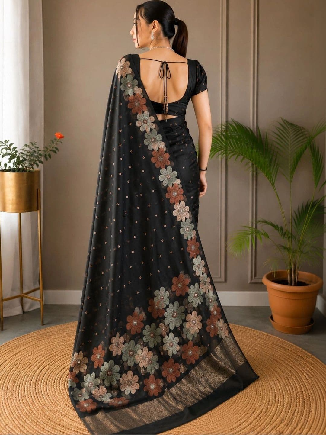 Amar fashion Floral Silk Cotton Designer Banarasi Saree thumbnail 3