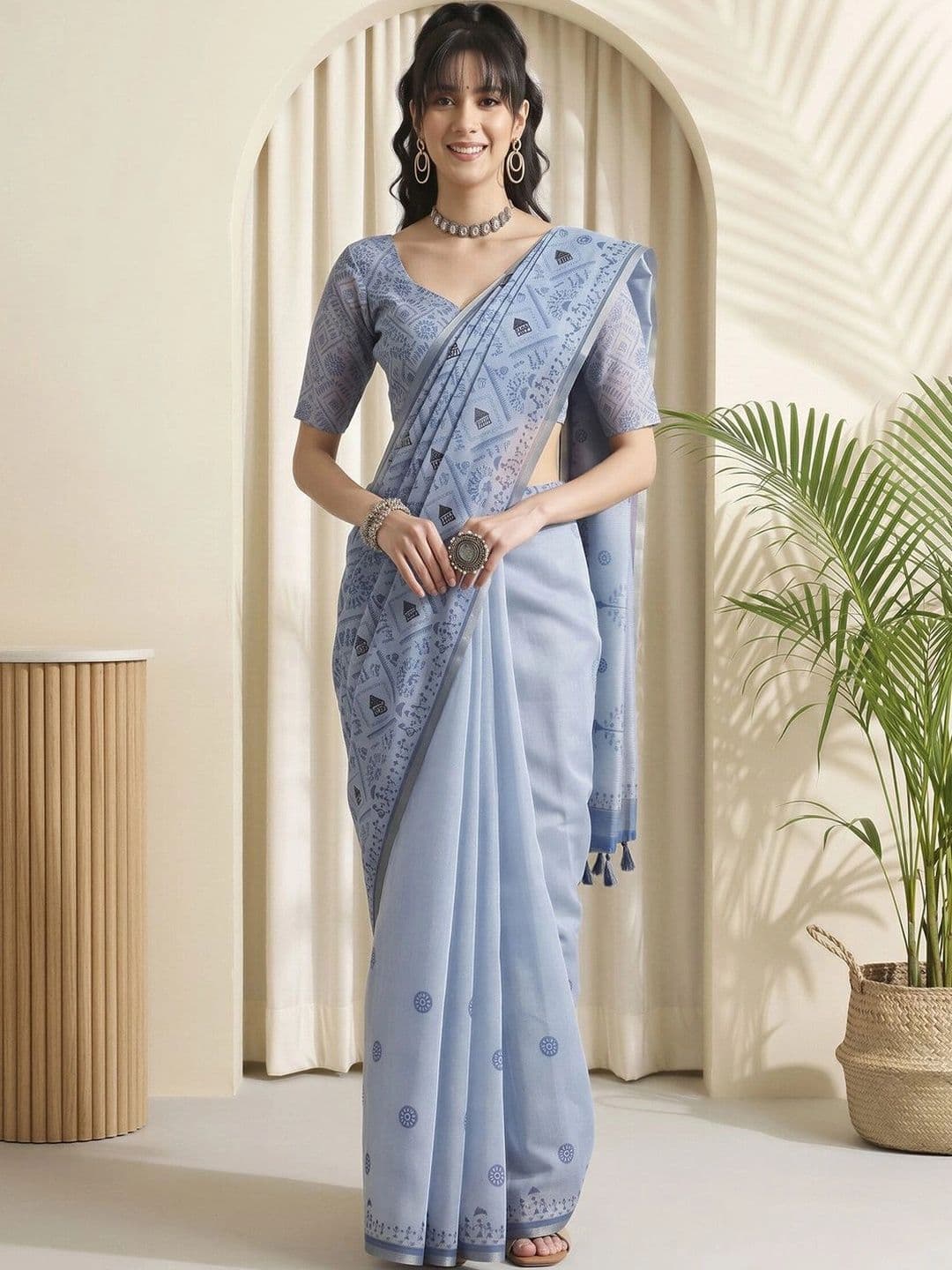 Sangria Warli Linen Blend Designer Block Print Saree - view 1