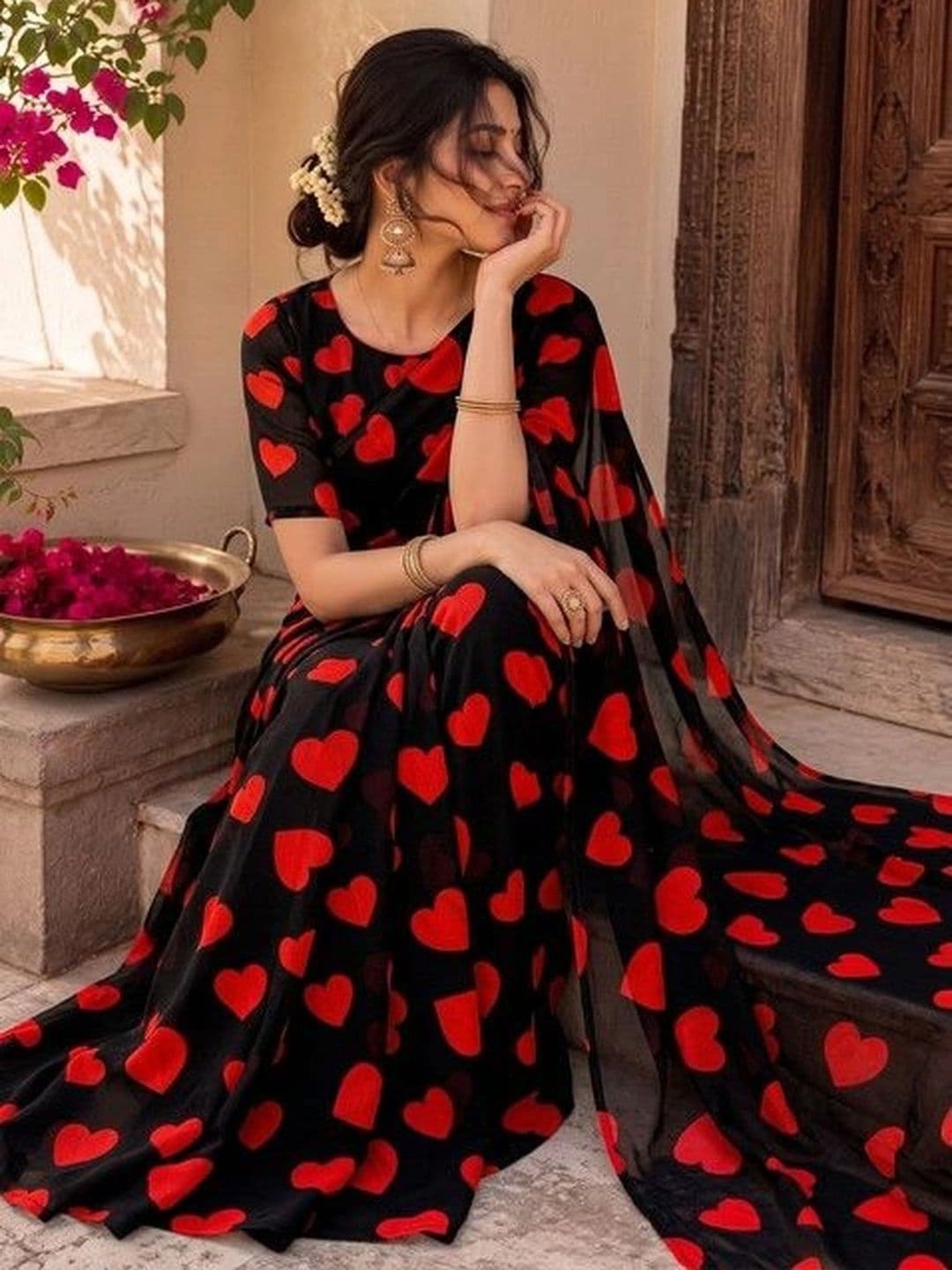 ARIHANT CREATIONS Poly Georgette Saree thumbnail 2