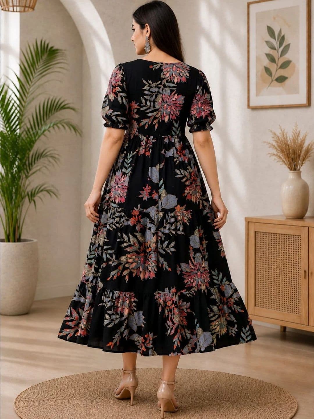 Pranati Enterprise Women Floral Printed Floral Anarkali Kurta thumbnail 3