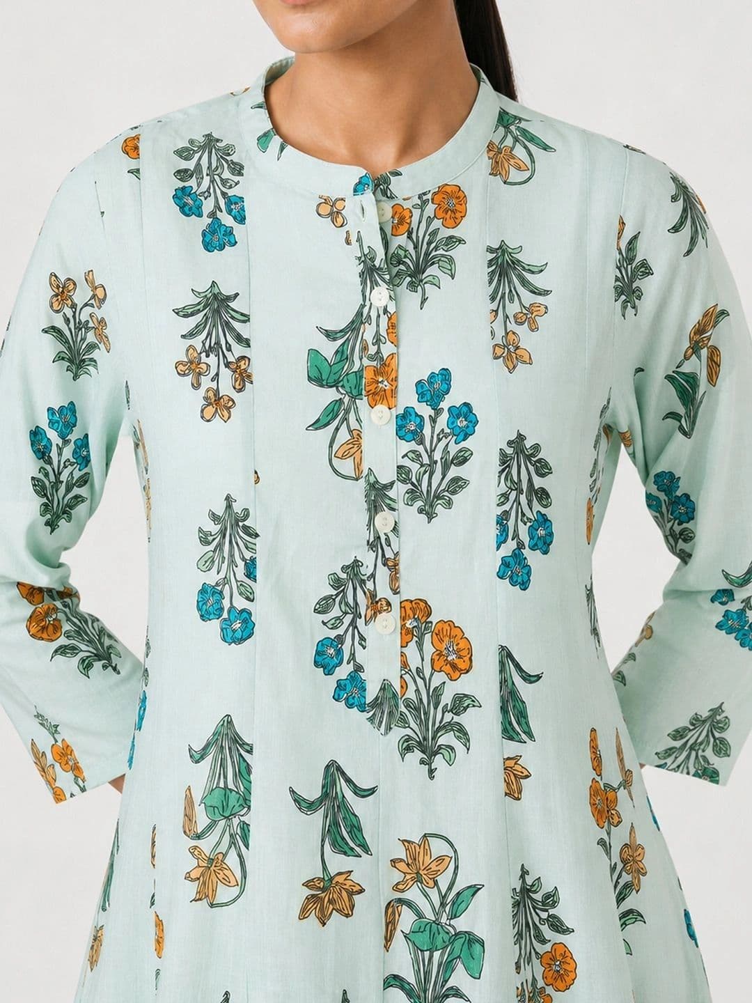 max Women Floral Printed Regular Kurta with Trousers thumbnail 3