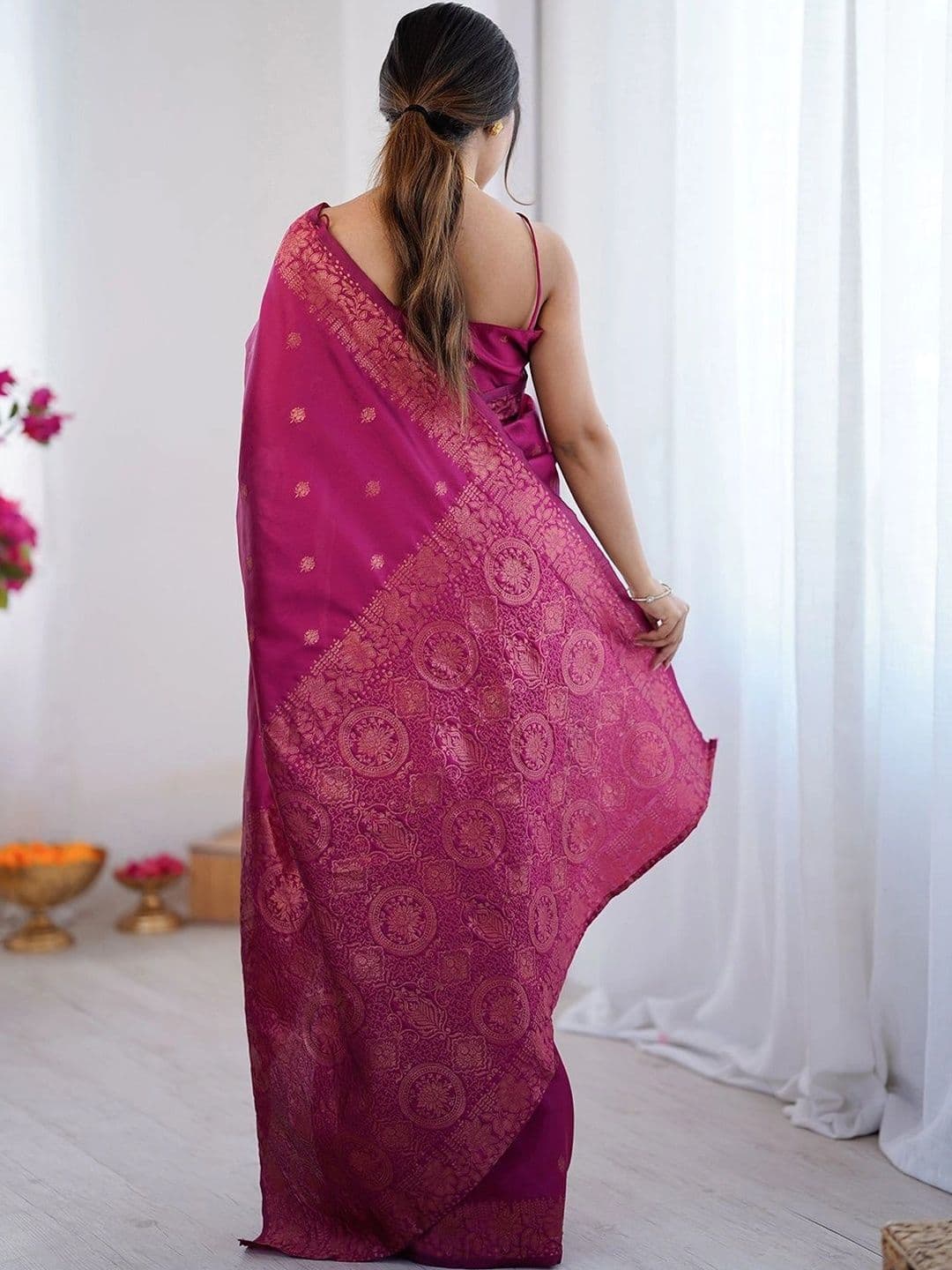 SANISA Woven Design Zari Silk Blend Saree thumbnail 6