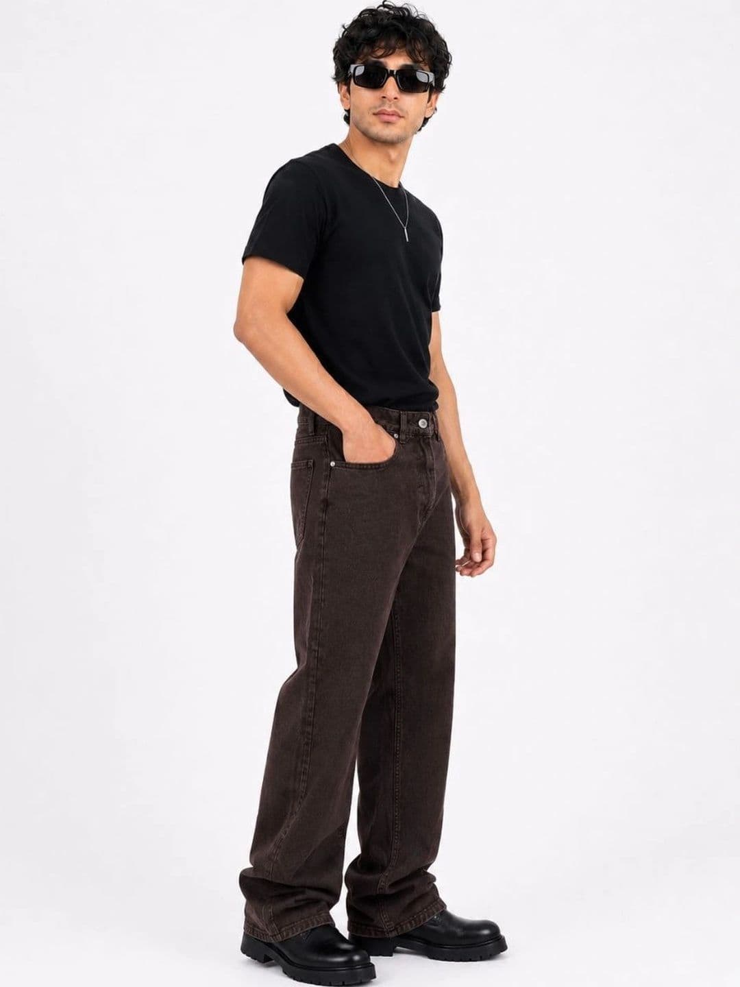 MQ Denim Men Straight Fit Mid-Rise Jeans thumbnail 5