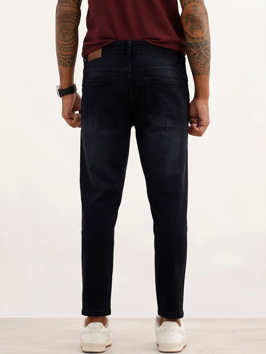 WROGN Men Skinny Fit Mid-Rise Light Fade Stretchable Jeans thumbnail 3