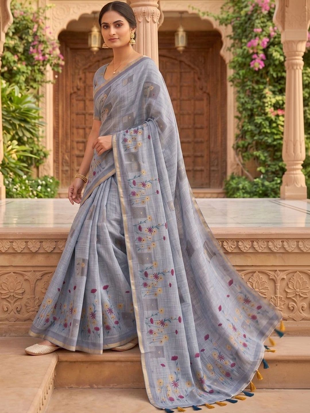 Mitera Floral Linen Blend Tussar Saree thumbnail 5