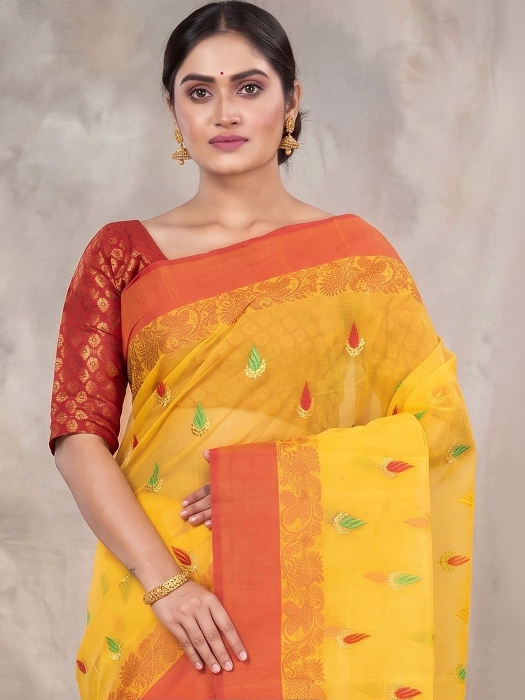 GitAsit  Women Woven Design Zari Pure Cotton Handloom Taant Saree thumbnail 2