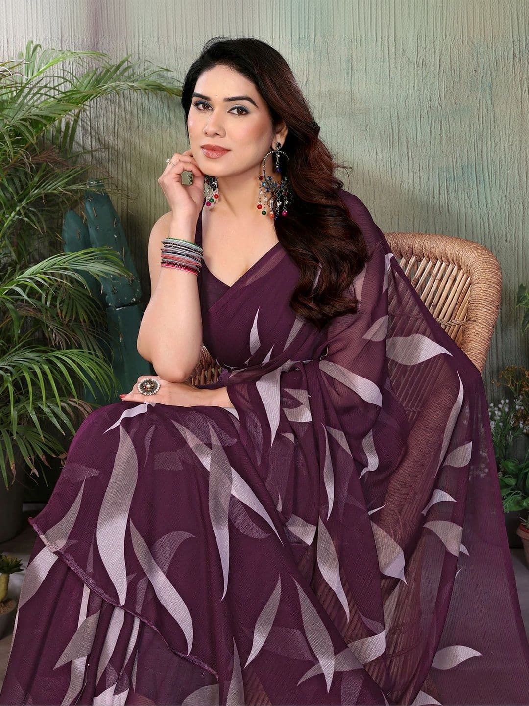 ANIRAV Pure Georgette Saree thumbnail 2
