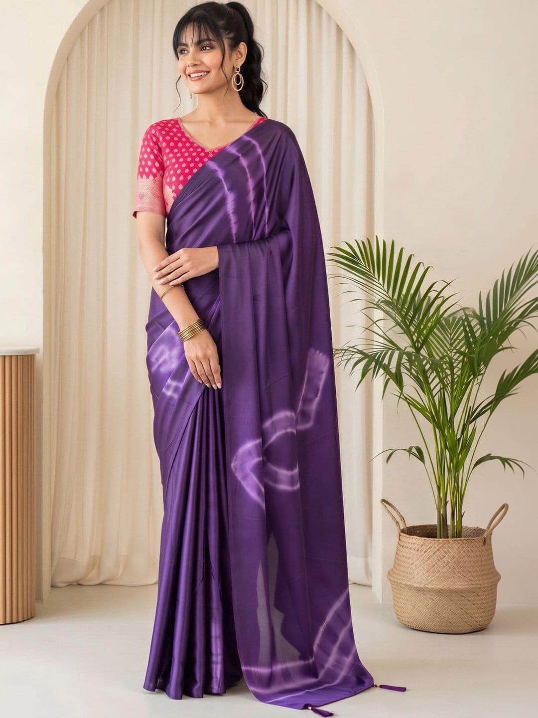 Sangria Tie and Dye Silk Blend Designer Block Print Saree thumbnail 6
