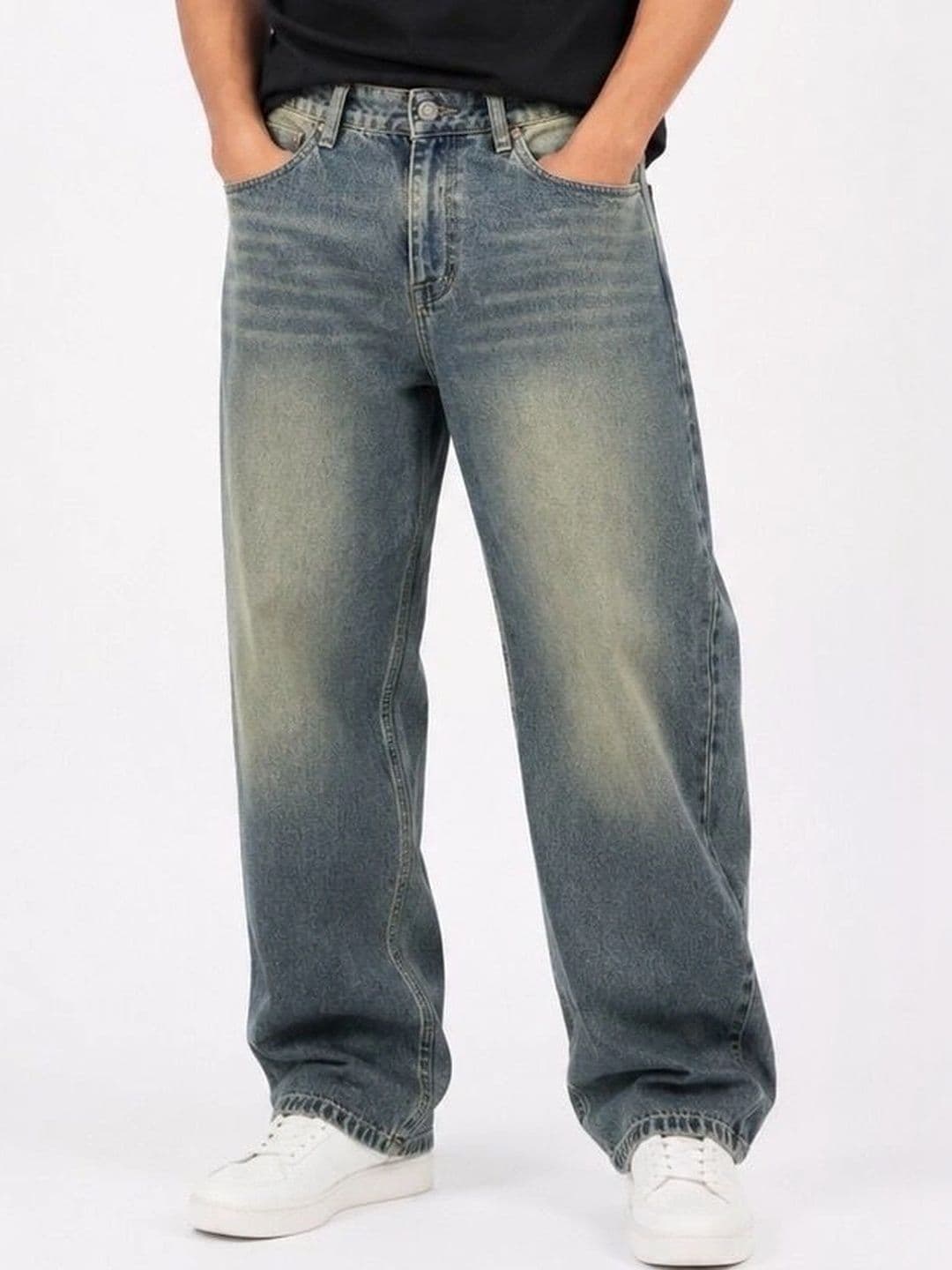MQ Denim Men Straight Fit Mid-Rise Light Fade Jeans - view 1