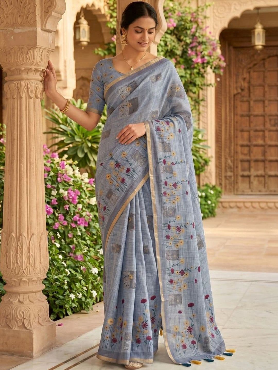 Mitera Floral Linen Blend Tussar Saree thumbnail 4
