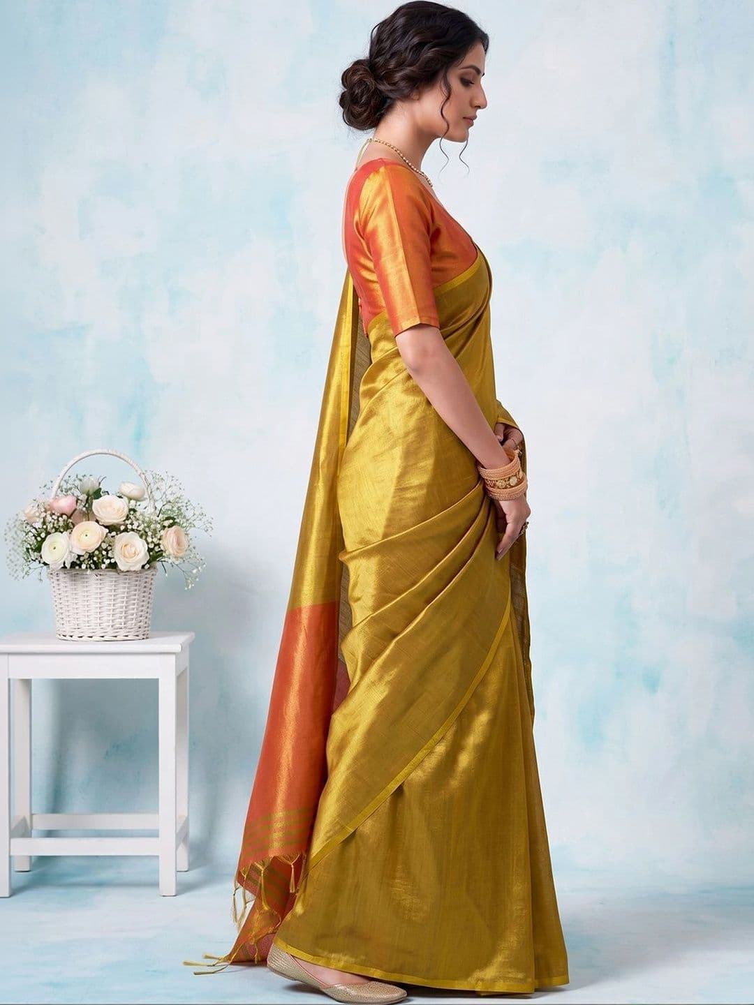 Mitera Zari Women Tissue Saree thumbnail 4