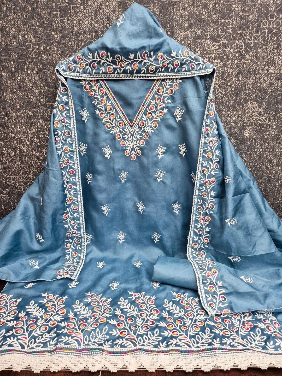 TAVAS Embroidered Pure Cotton Unstitched Dress Material thumbnail 4