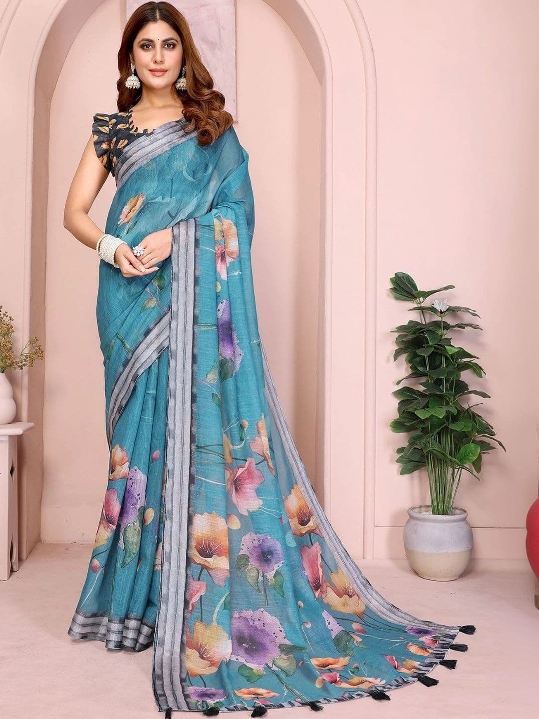 Kesarii Floral Linen Blend Saree - view 1
