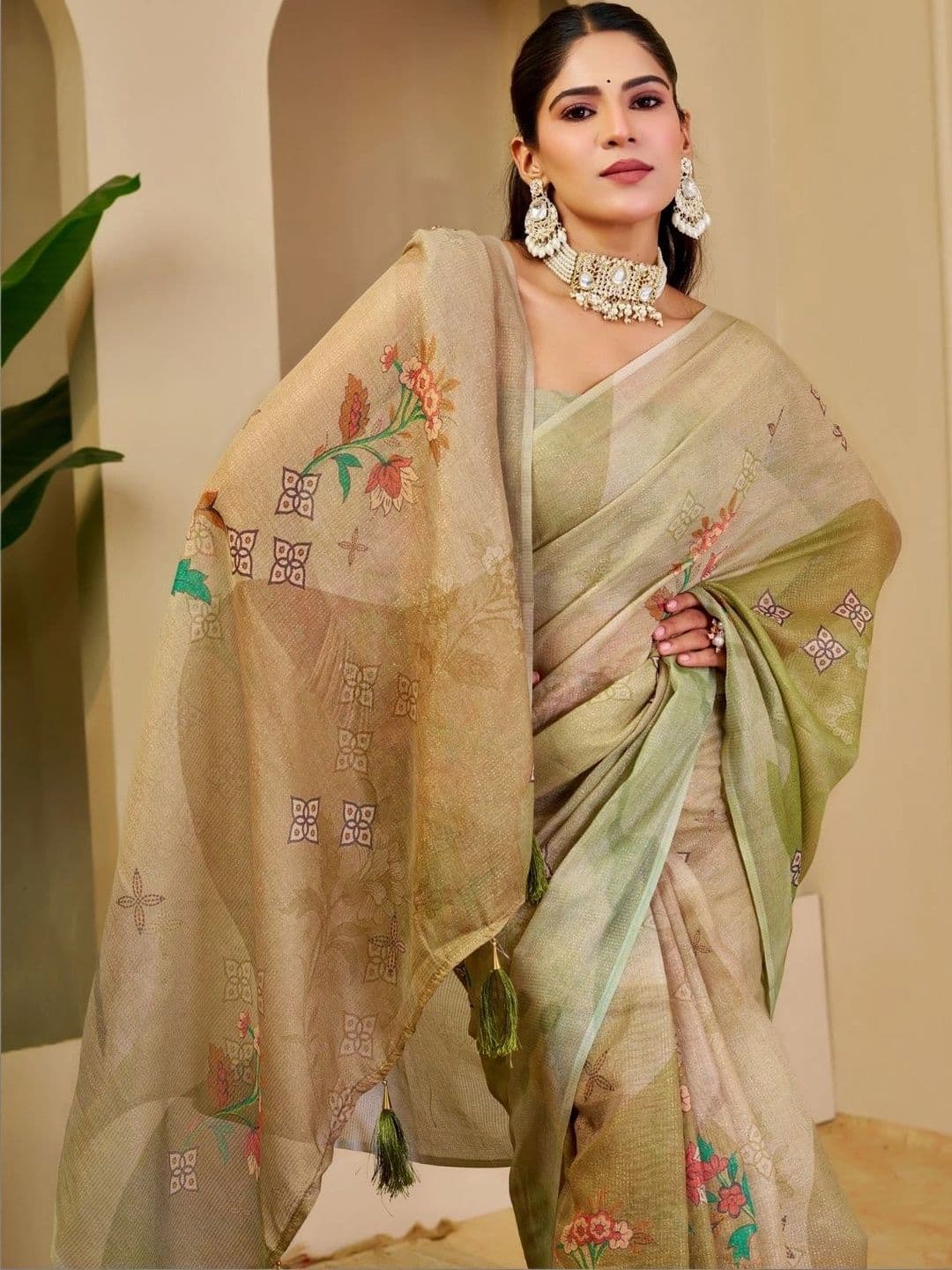 ZAMUNA Floral Tissue Fusion Bhagalpuri Saree thumbnail 2