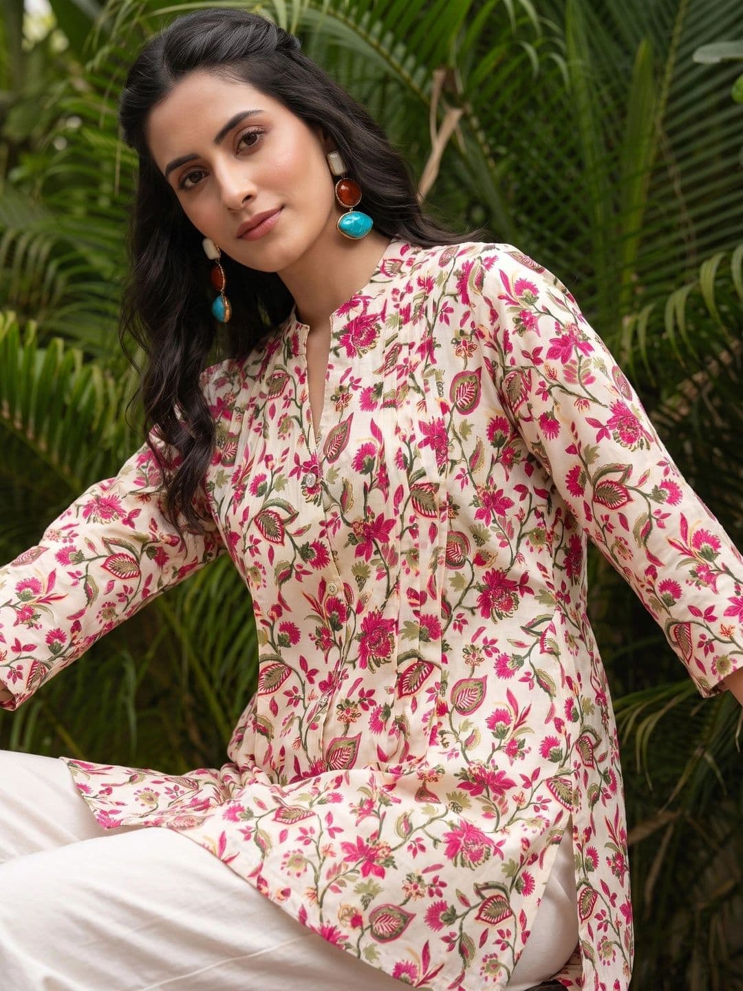 SHRI VANYA CREATION Floral Printed Pure Cotton Kurti thumbnail 3