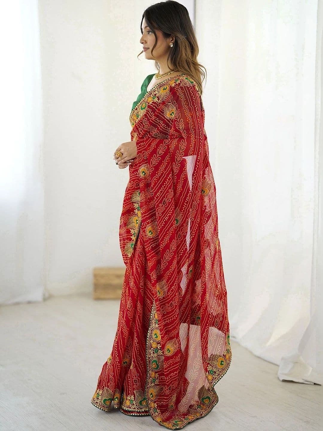 SANISA Bandhani Embroidered Pure Georgette Saree thumbnail 4