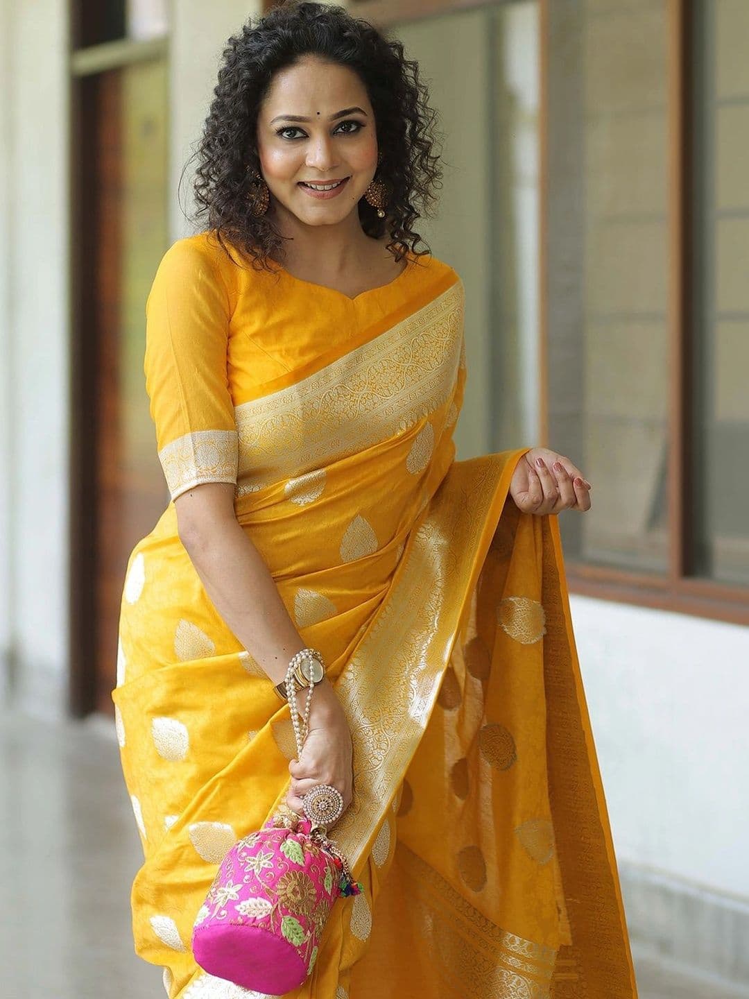 SANISA Woven Design Zari Silk Blend Saree thumbnail 2
