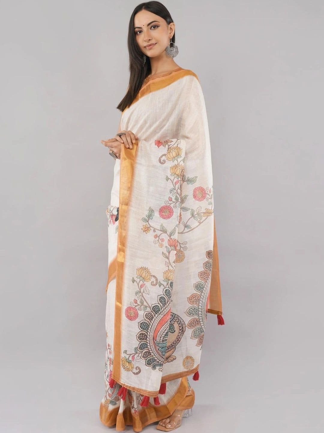 SAMANTHA Women Floral Printed Linen Blend Belted Saree - view 1