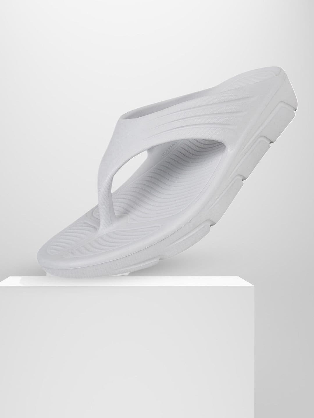 TRV Men Thong Flip-Flops thumbnail 4
