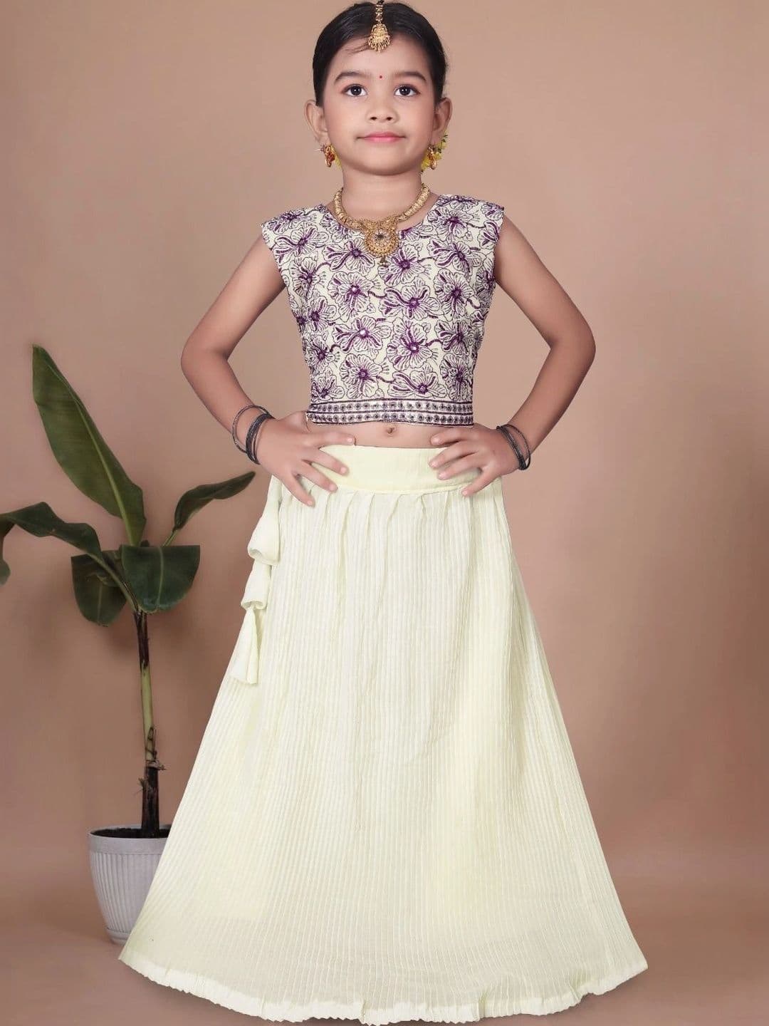 Tiny Twirls Girls Embroidered Thread Work Ready to Wear Lehenga & - view 1