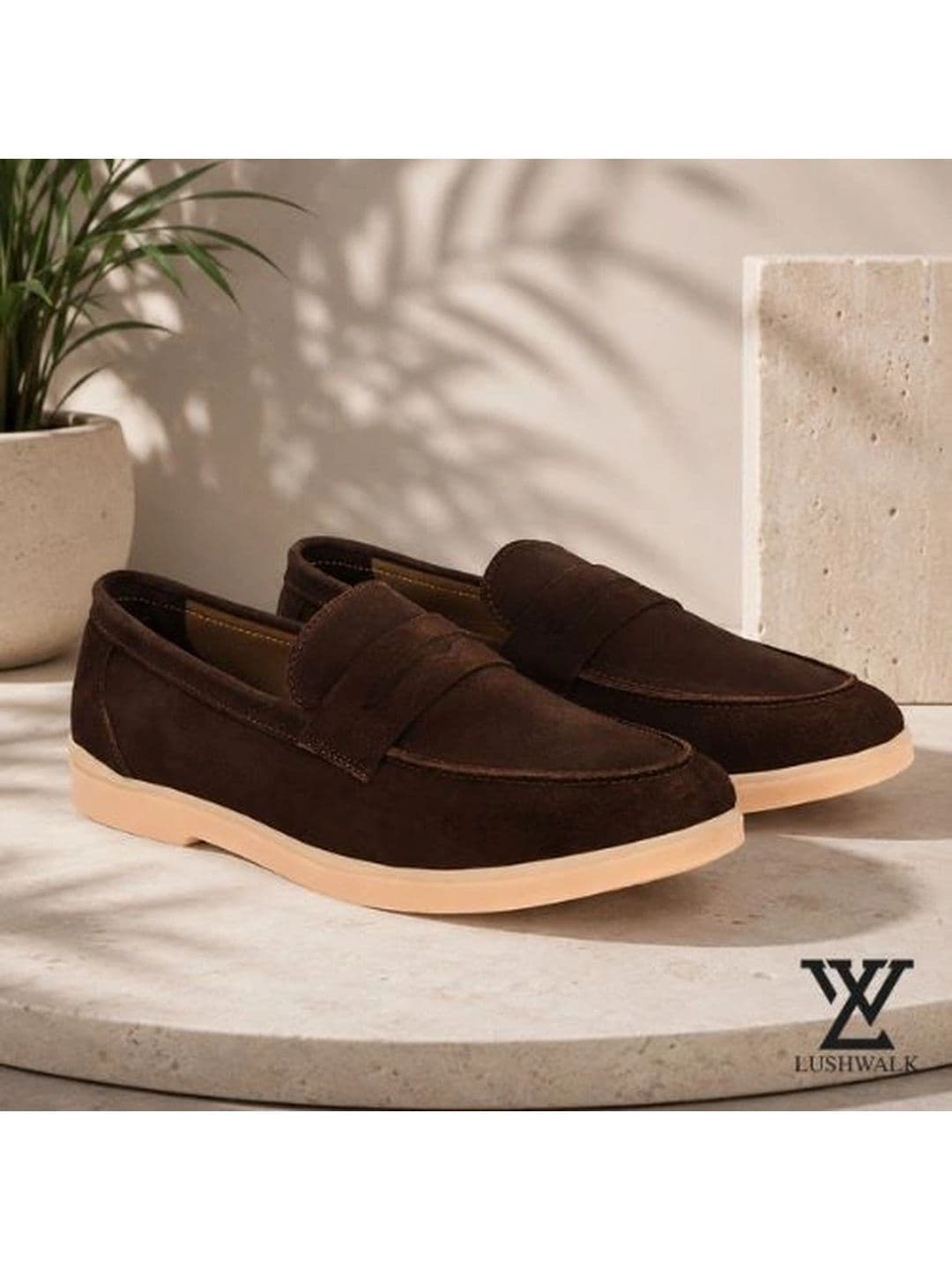 Lushwalk Men Leather Round-Toe Formal Shoes - view 1