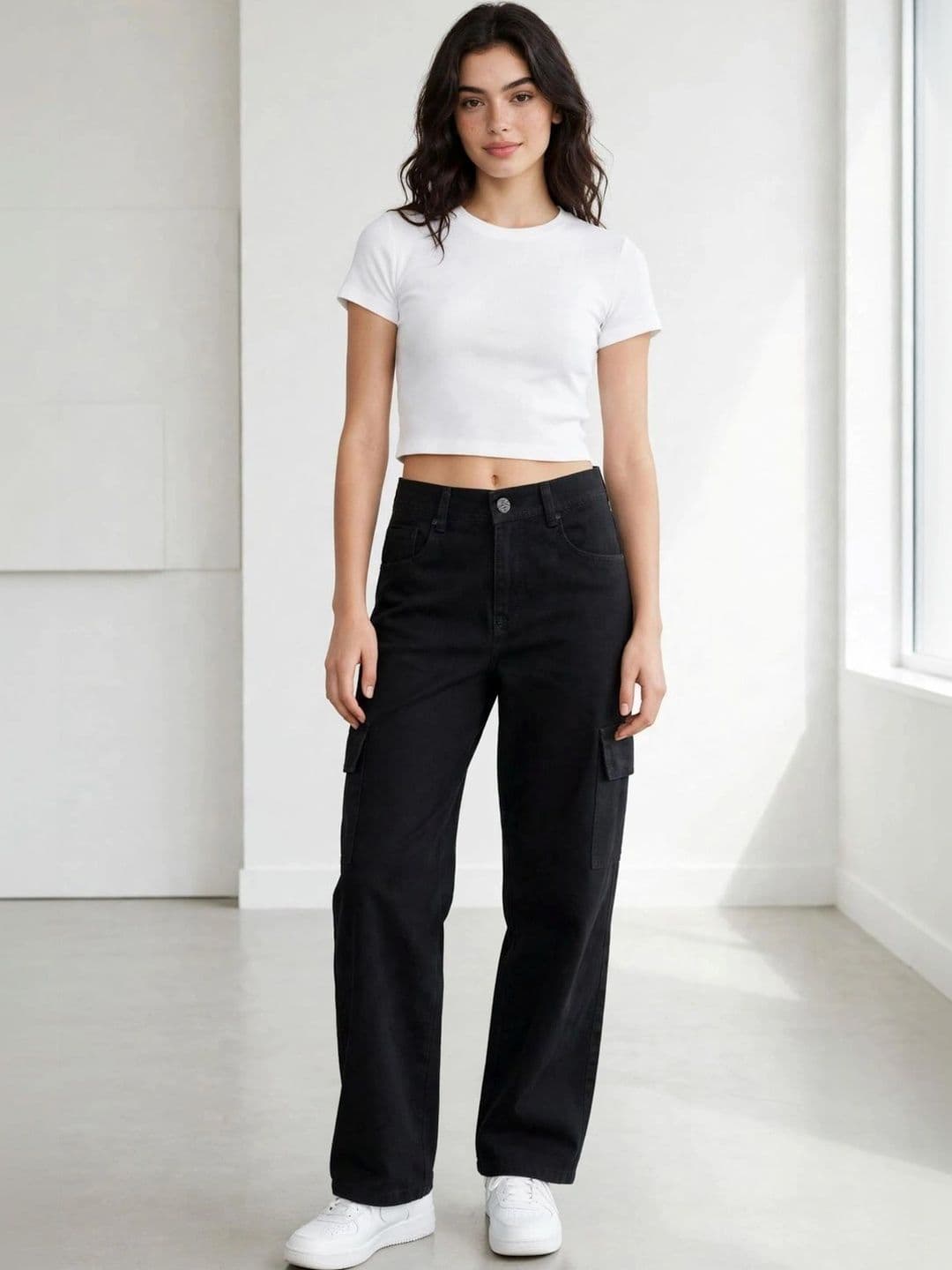 LINARIA Women Classic Relaxed Fit Mid-Rise Stretchable Jeans - view 1