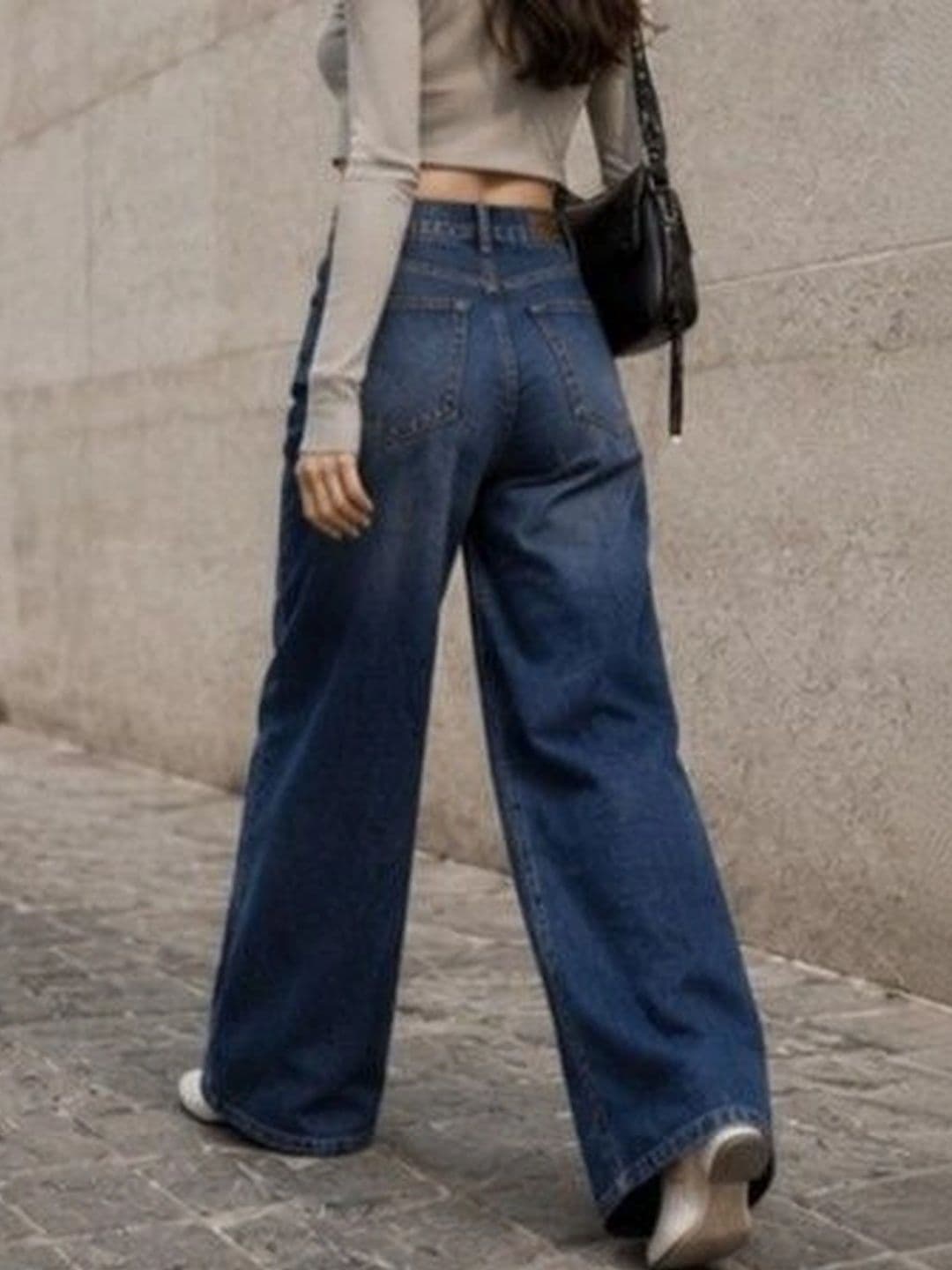 Shrutika Women Original Wide Leg High-Rise Light Fade Stretchable Jeans thumbnail 4
