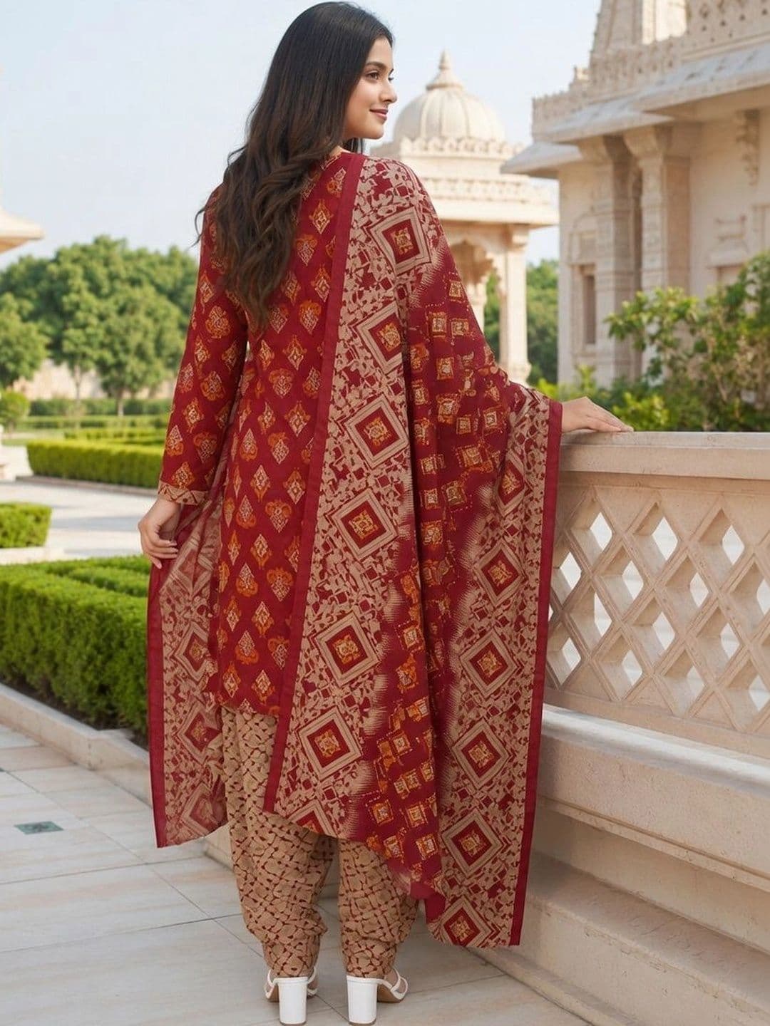 Rajnandini Women Ethnic Motifs Printed Regular Kurta with Patiala & With Dupatta thumbnail 6