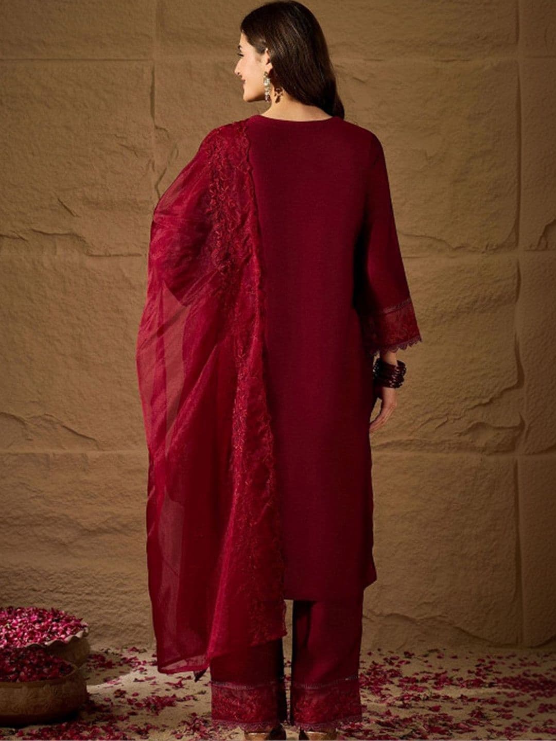 Sangria Women Ethnic Motifs Regular Thread Work Kurta with Trousers & With Dupatta thumbnail 3
