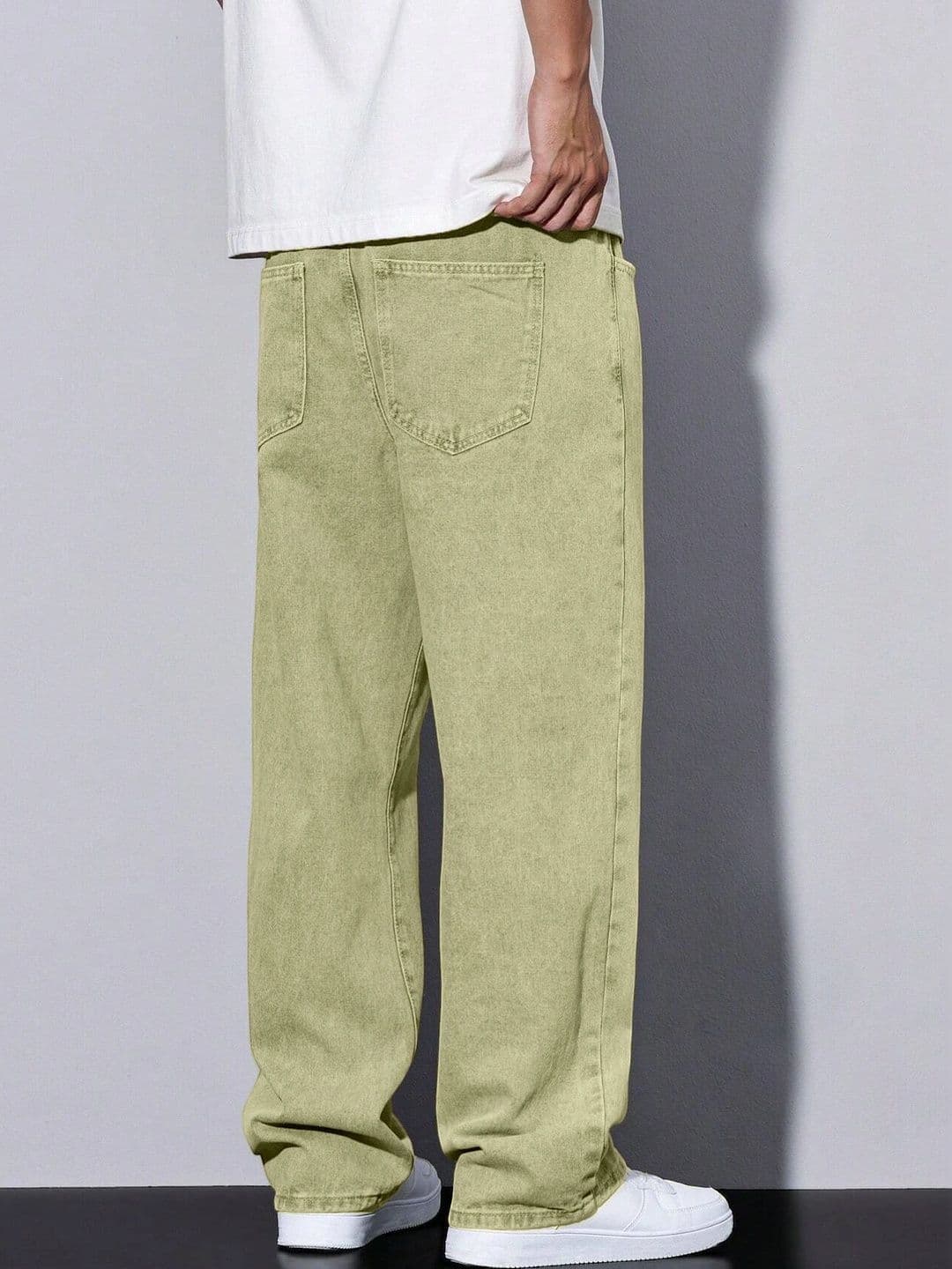PLUS 91 Men Smart Straight Fit Mid-Rise Jeans thumbnail 3