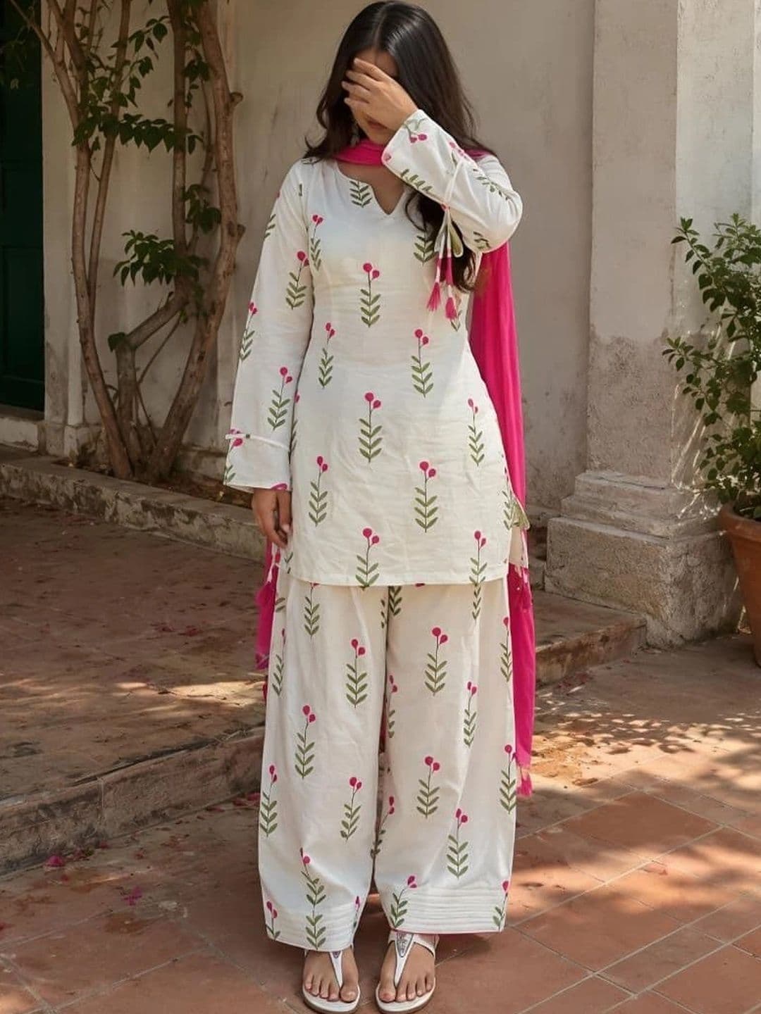 SHASHANK FASHION & BRIGHT FASHION Women Floral Printed Regular Pure Cotton Kurta with Palazzos & With Dupatta - view 1